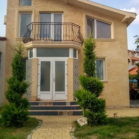 Beauty House & Appartamento Burgas